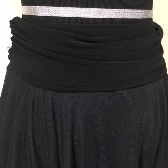 PRADA Vintage Midi Skirt Mesh Handkerchief Hem Pull On Skirt Black Red Sz S - Picture 5 of 7